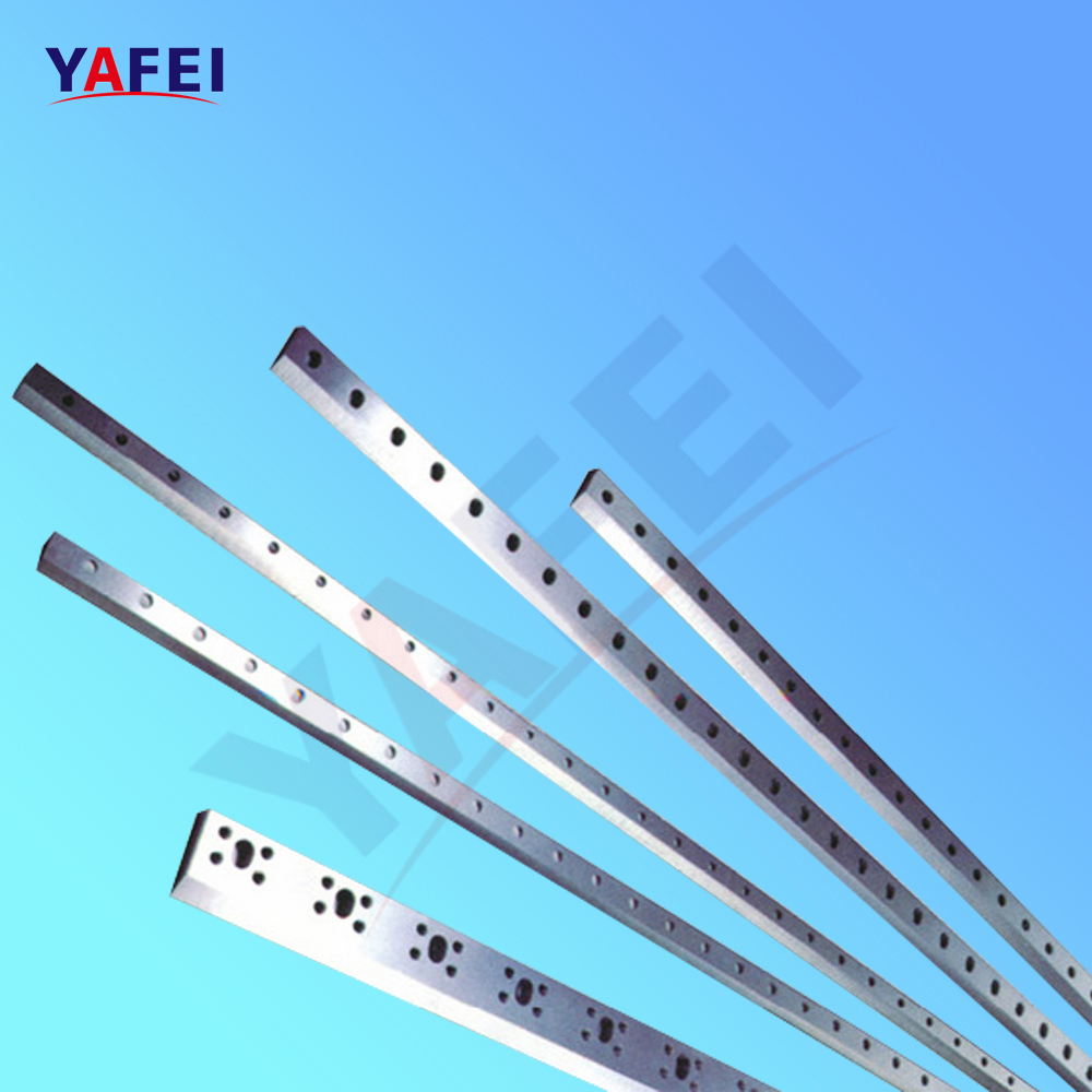 Toothed Serrated Cross Cutting Blades